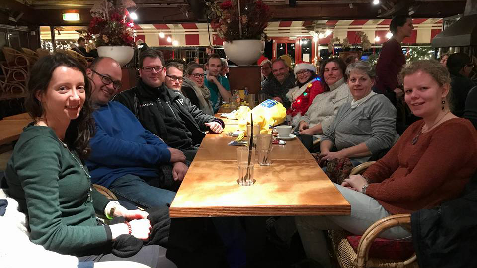 Medewerkers Ten Hulscher en Gerritse Den Haag Elandstraat tijdens Lichtjeswandeling Scheveningen